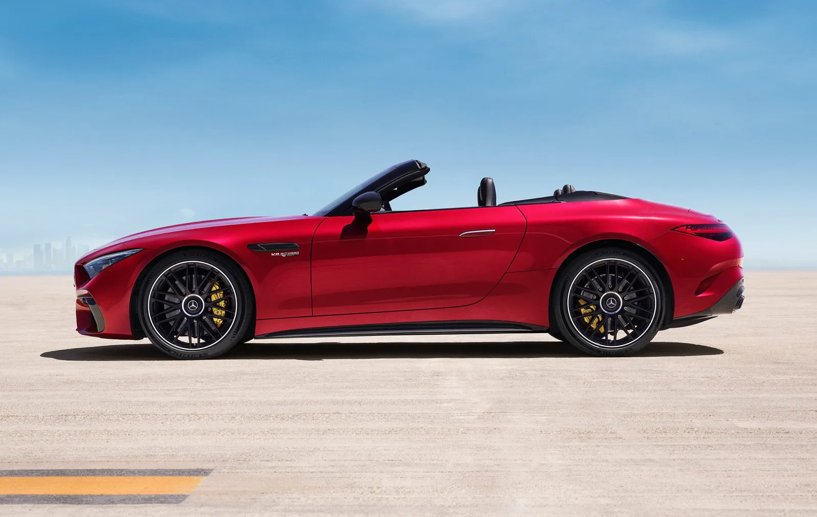 Mercedes-AMG SL 측면